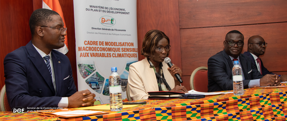 𝐂𝐡𝐚𝐧𝐠𝐞𝐦𝐞𝐧𝐭 𝐜𝐥𝐢𝐦𝐚𝐭𝐢𝐪𝐮𝐞: 𝐋𝐚 𝐃𝐢𝐫𝐞𝐜𝐭𝐢𝐨𝐧 𝐆𝐞́𝐧𝐞́𝐫𝐚𝐥𝐞 𝐝𝐞 𝐥’𝐄𝐜𝐨𝐧𝐨𝐦𝐢𝐞 𝐫𝐞𝐧𝐟𝐨𝐫𝐜𝐞 𝐥𝐞𝐬 𝐜𝐚𝐩𝐚𝐜𝐢𝐭𝐞́𝐬 𝐝’𝐞𝐱𝐩𝐞𝐫𝐭𝐬 𝐢𝐯𝐨𝐢𝐫𝐢𝐞𝐧𝐬 𝐬𝐮𝐫 𝐥’𝐨𝐮𝐭𝐢𝐥 𝐂𝐋𝐈𝐌𝐀𝐃𝐀